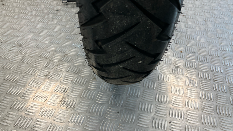 Royal Enfield Hntr 350 Rebel Red (23MY)